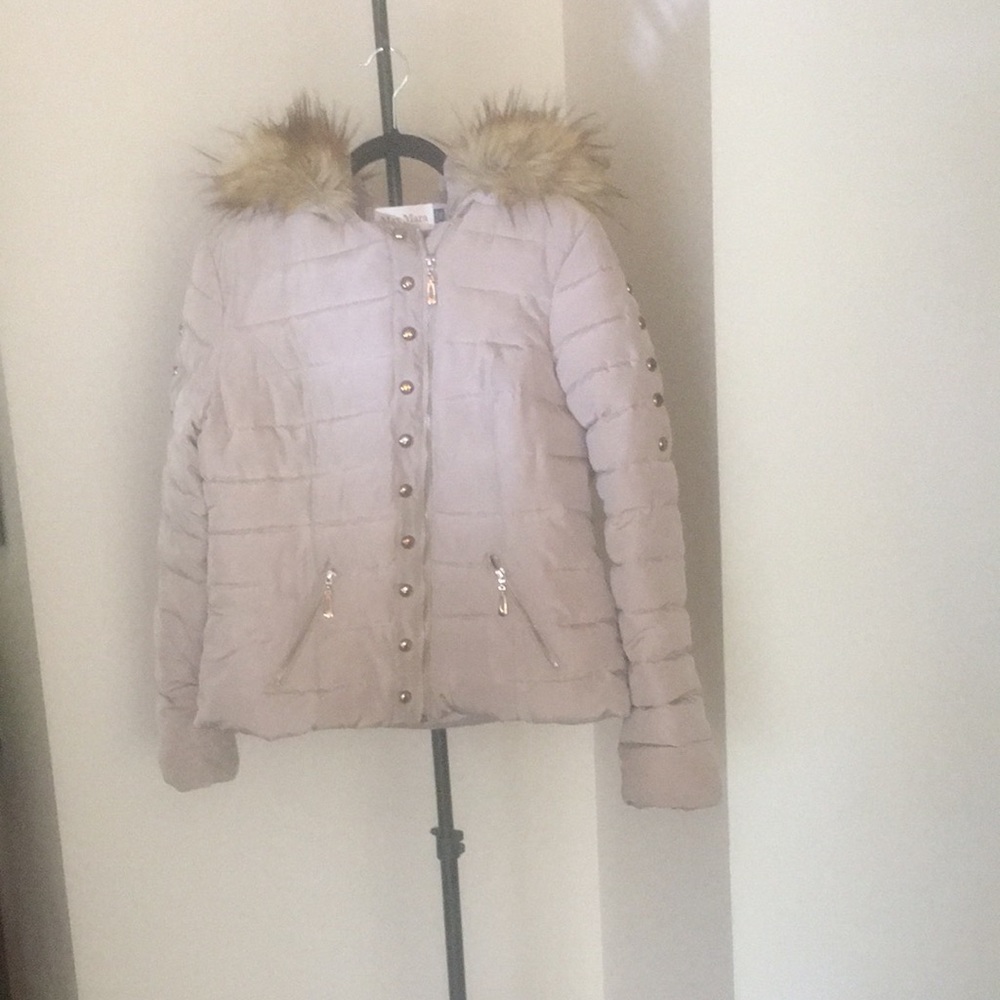 MaxMara Down jacket- M but see size info